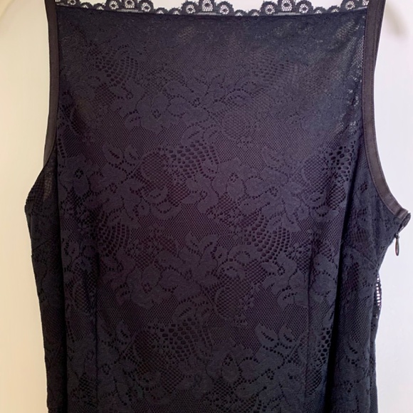 Isaac Mizrahi for Target Black Lace Sheath Dress S 10 | Belted | Sleeveless - Picture 3 of 10
